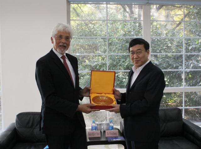 點(diǎn)擊查看原圖